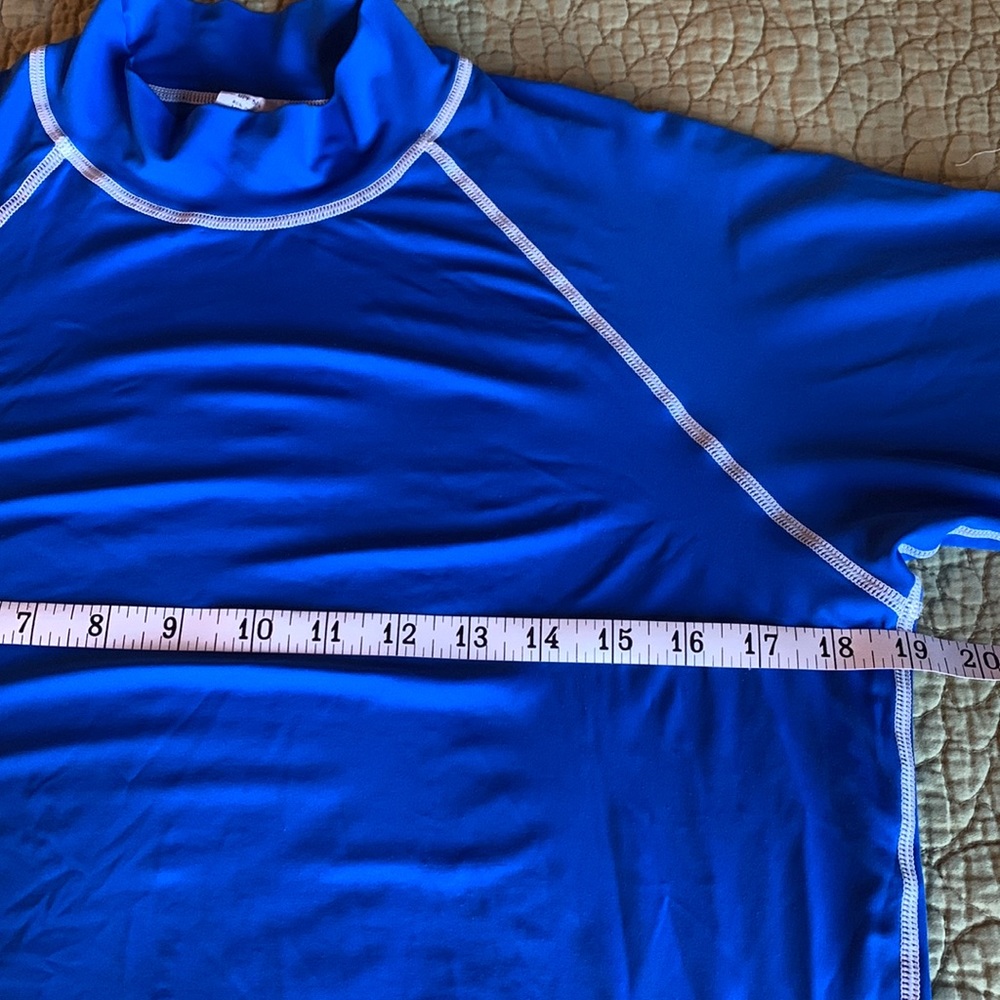 Unisex Blue Rashguard Size Large - Picture 4 of 9